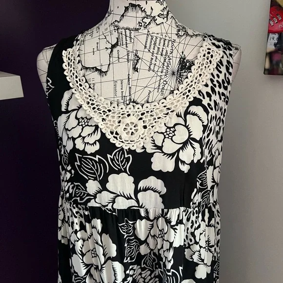 7 for $30 Elementz Sundress - Picture 2 of 7